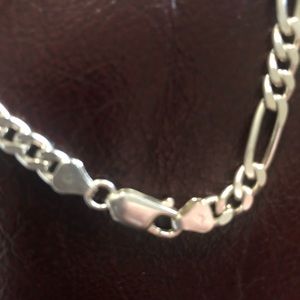 Stifling silver chain